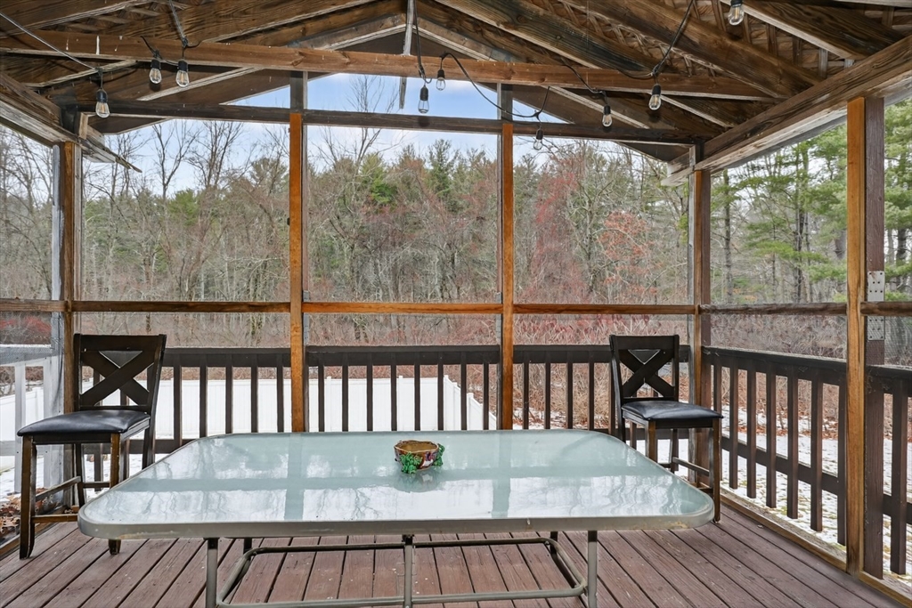 12 Keyes Road