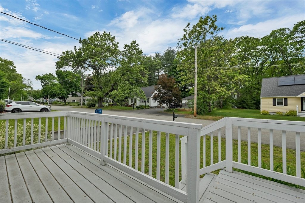 13 Davis Road