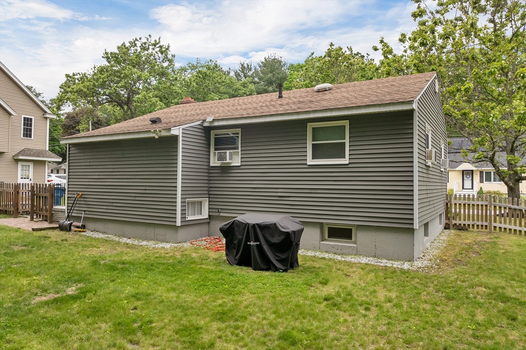 13 Davis Road