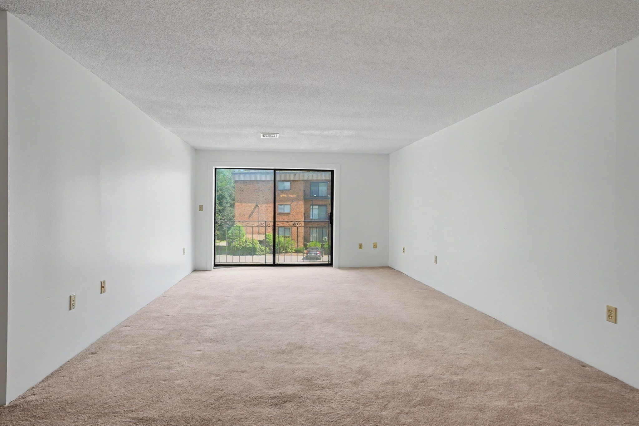 181 Littleton Rd # 211