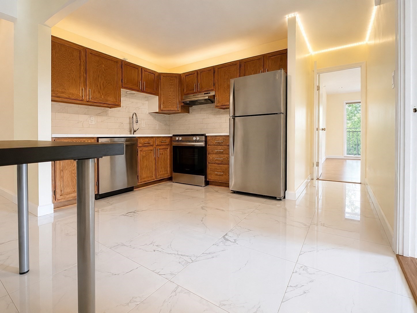209 Riverview Ave # 7
