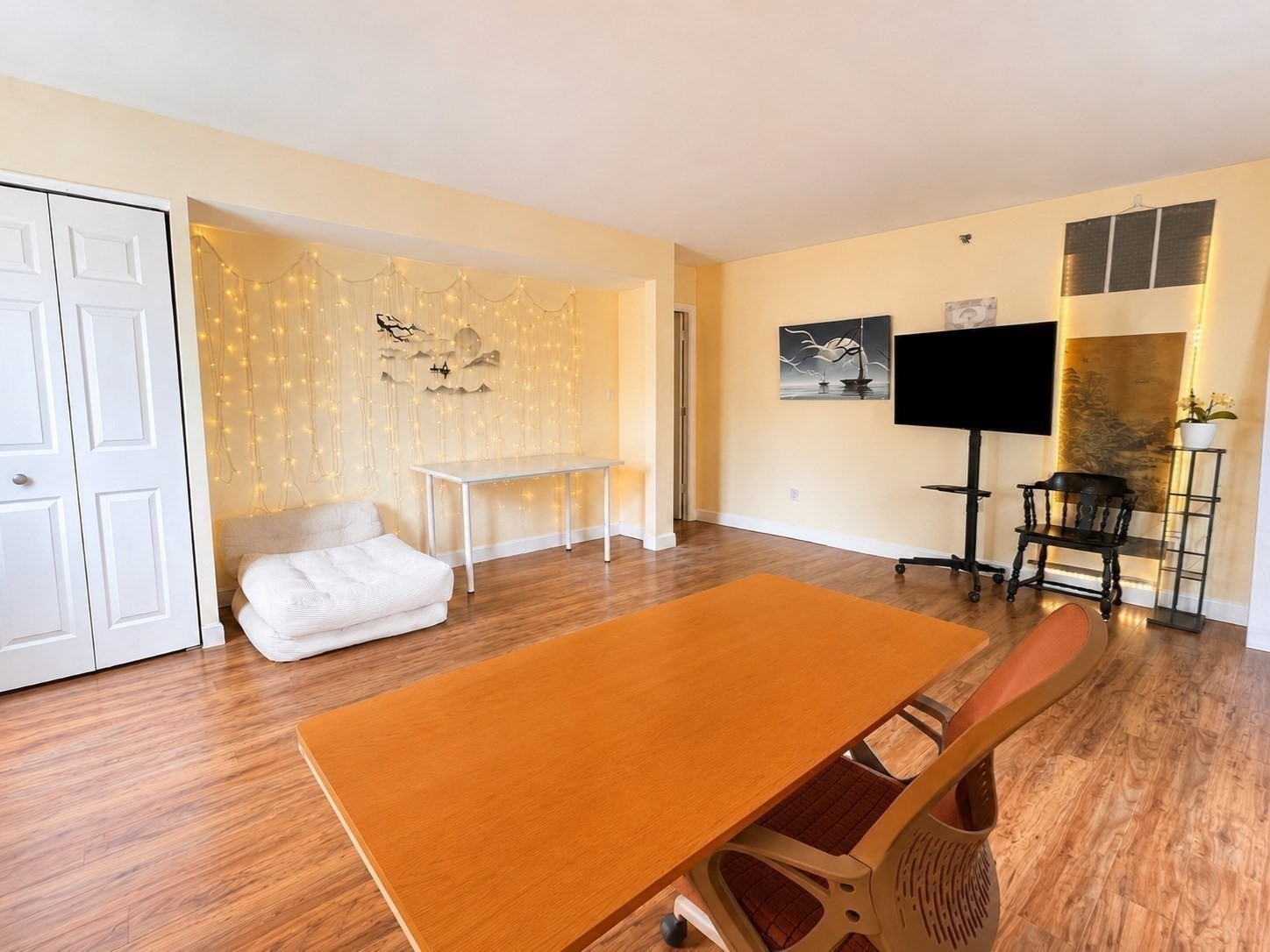 209 Riverview Ave # 7