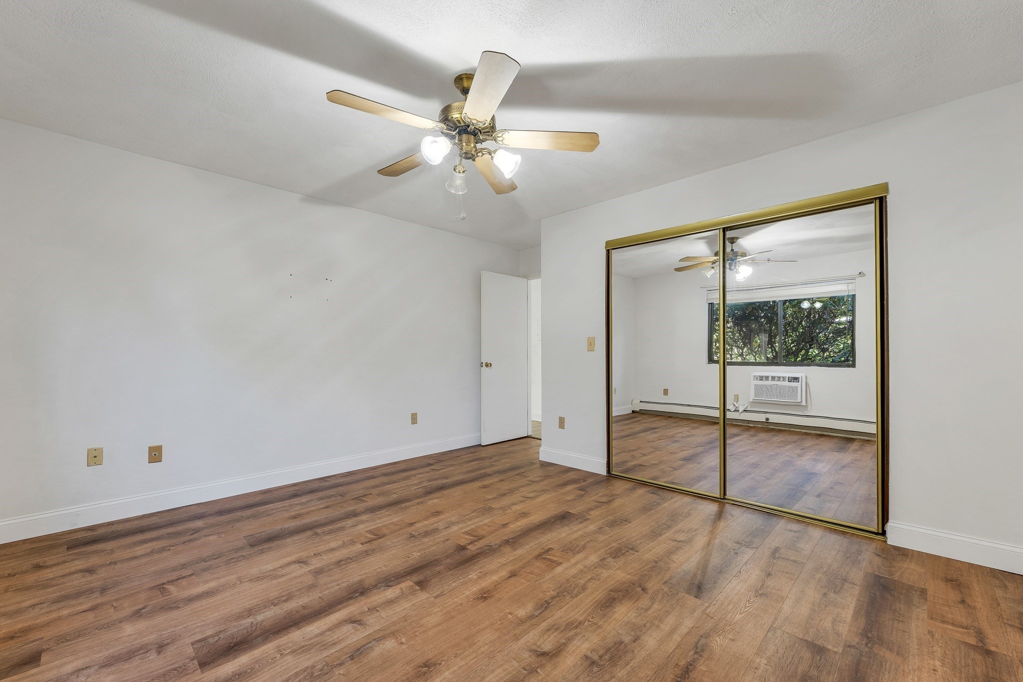 395 Merrimack St # 26
