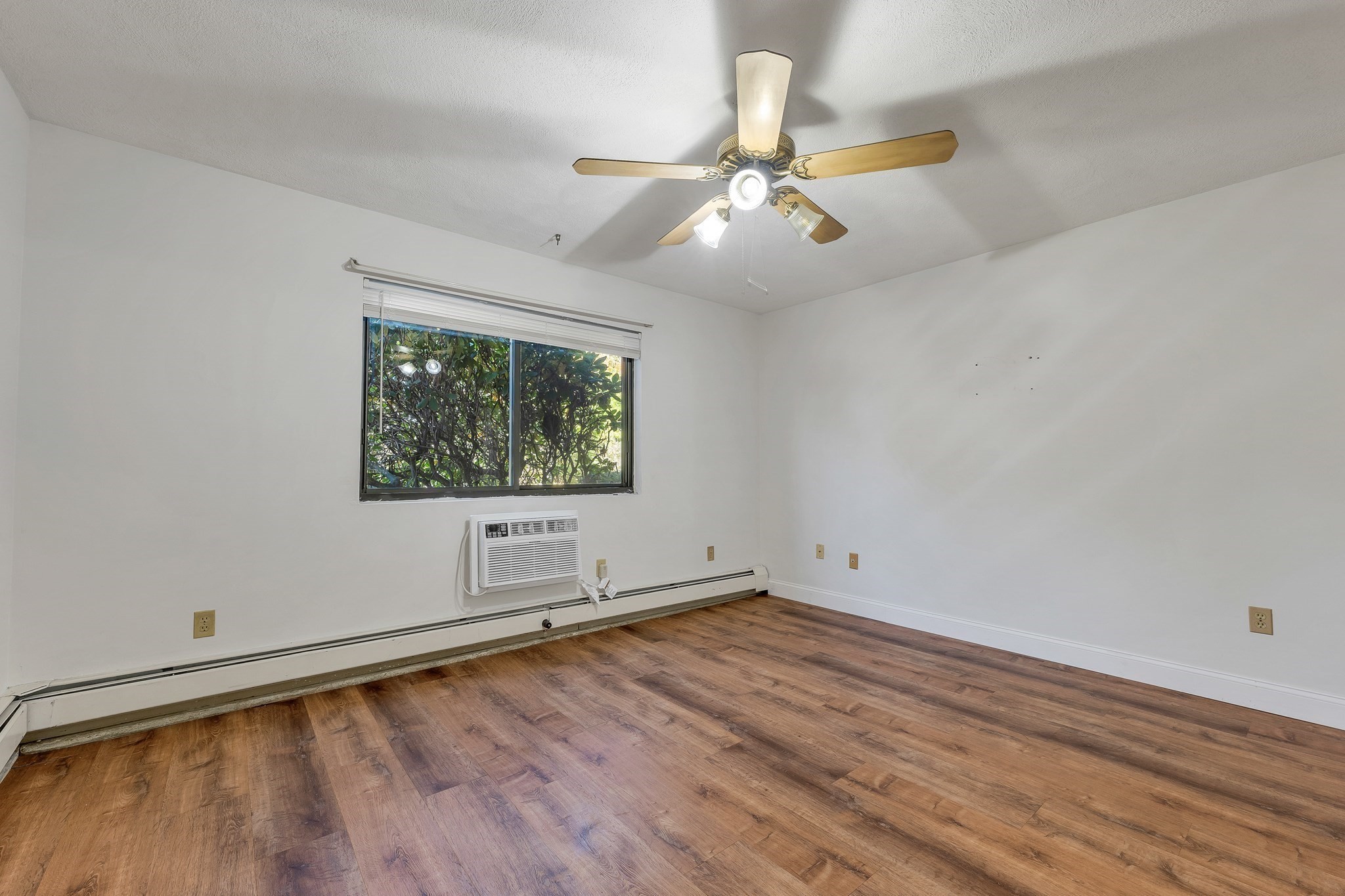 395 Merrimack St # 26