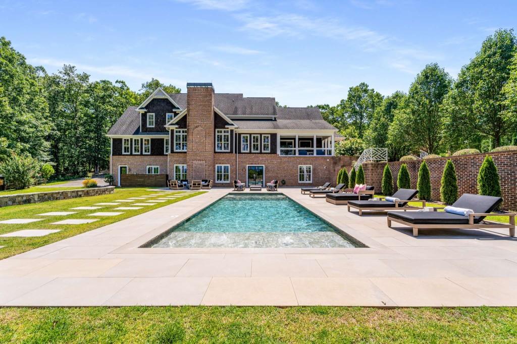 254 Nicholson Road