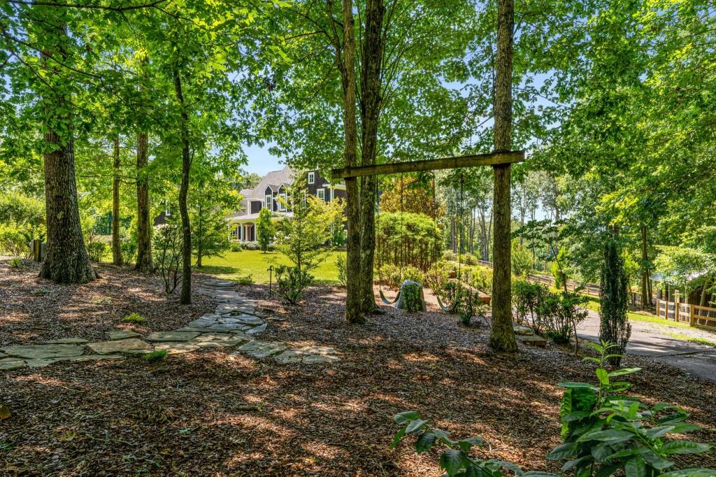 254 Nicholson Road