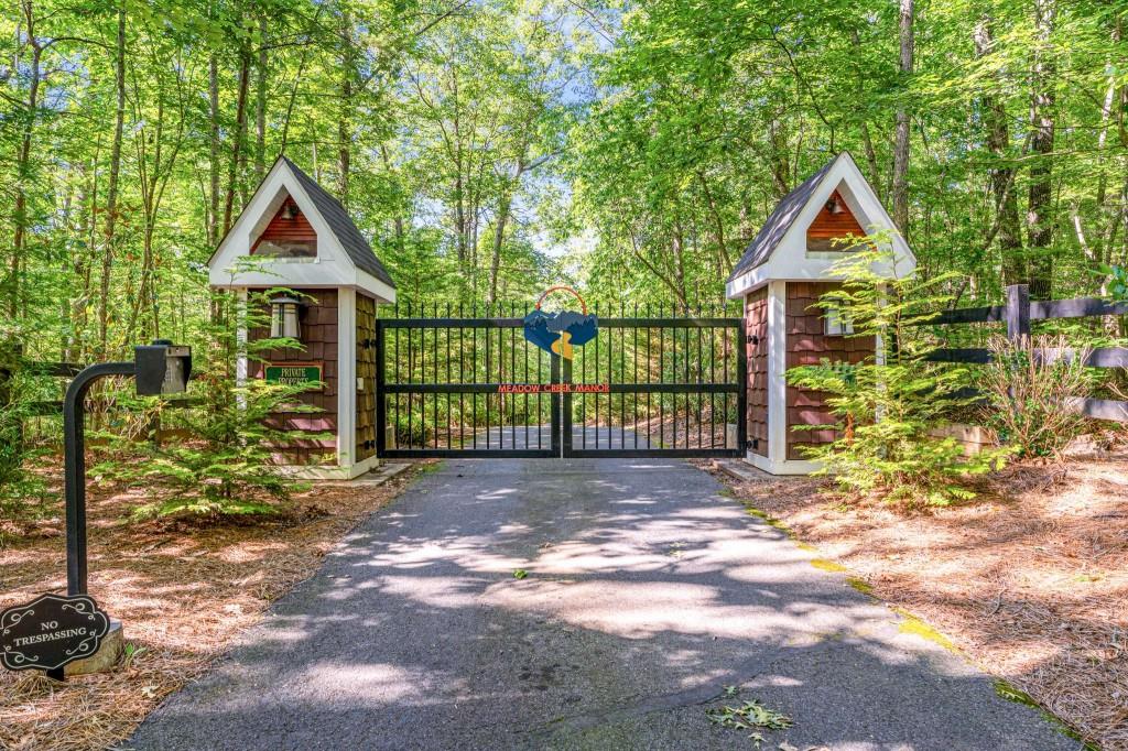 254 Nicholson Road