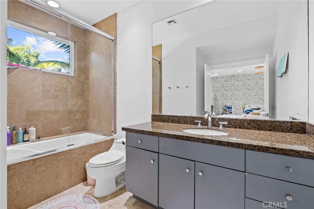 1724 Port Margate Place