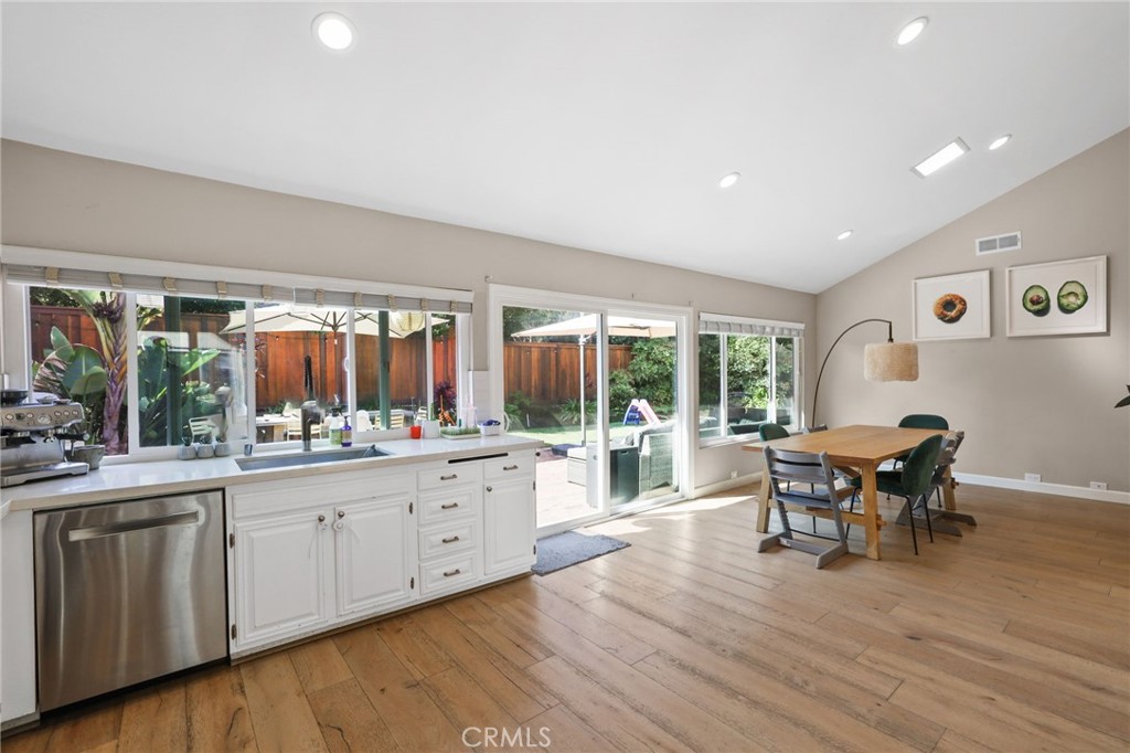 2017 Port Cardiff Place