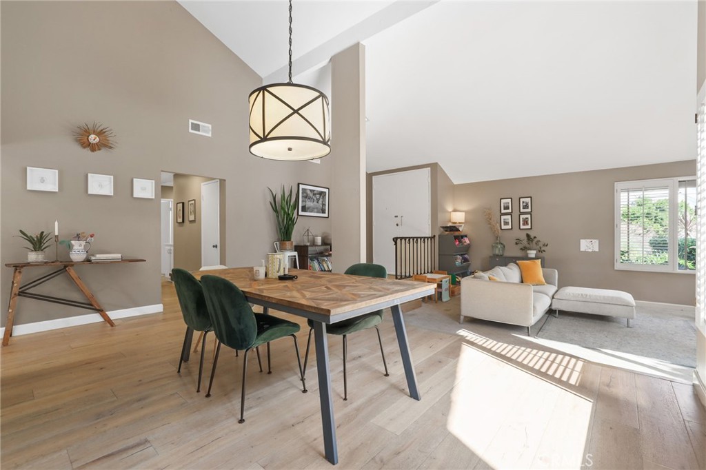 2017 Port Cardiff Place