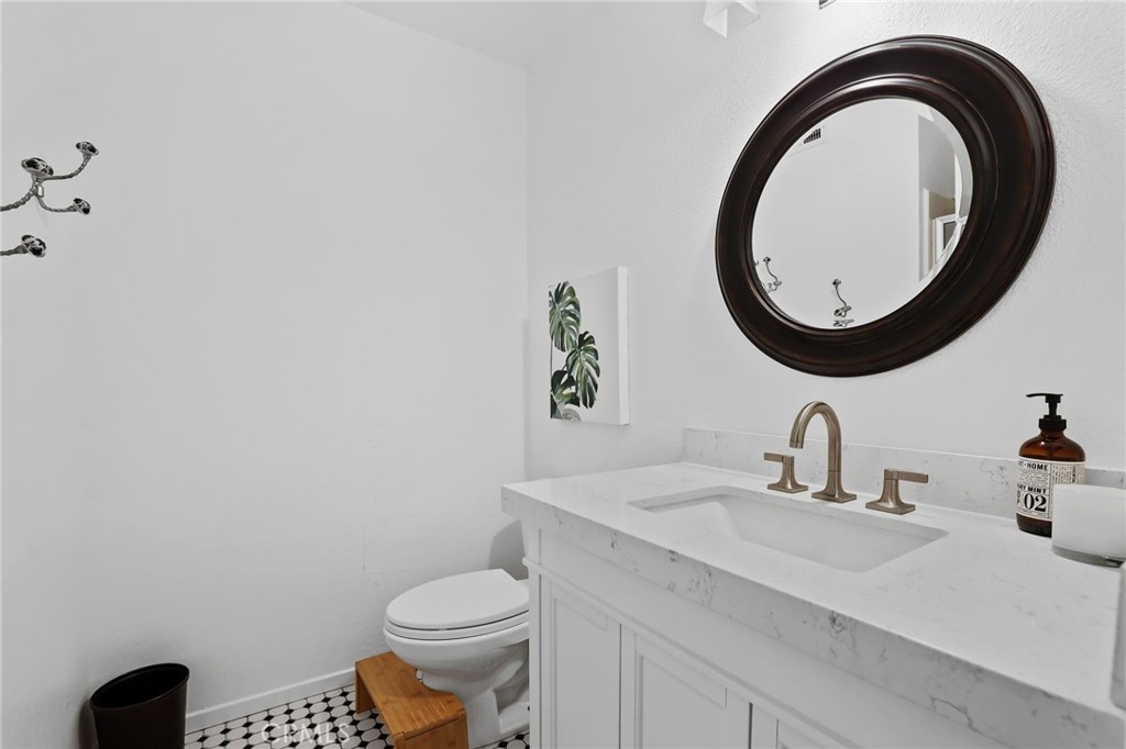 1707 Port Barmouth Place