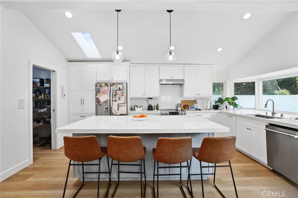 1707 Port Barmouth Place