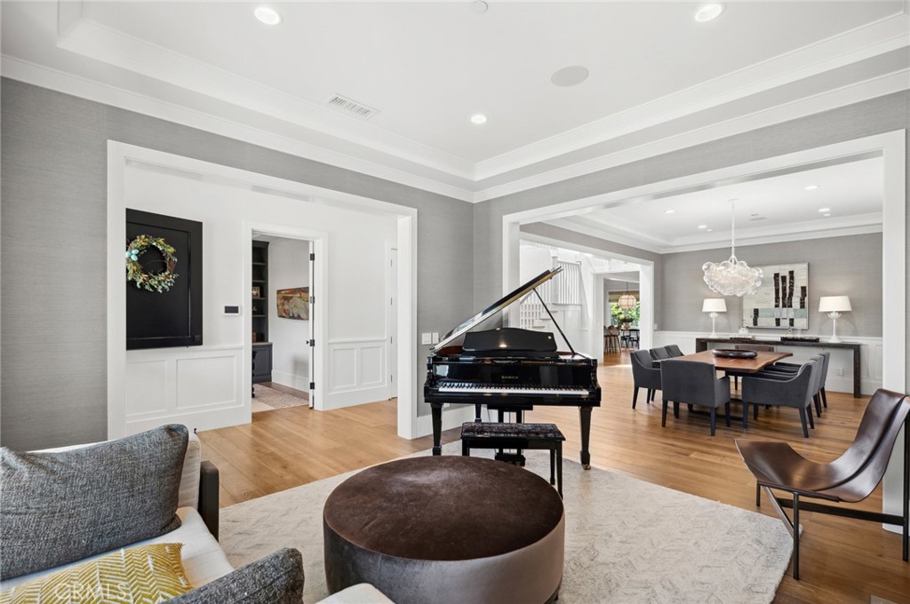 1944 Port Cardiff Place