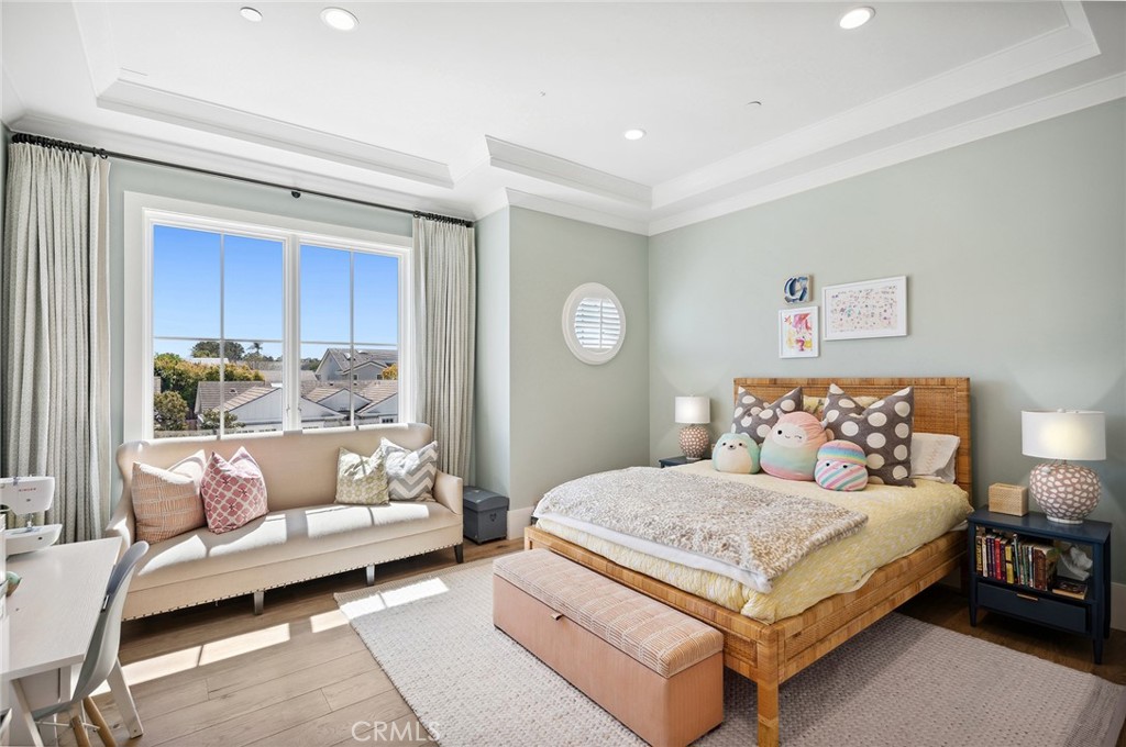 1944 Port Cardiff Place