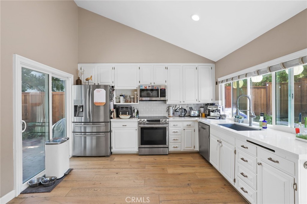 2017 Port Cardiff Place