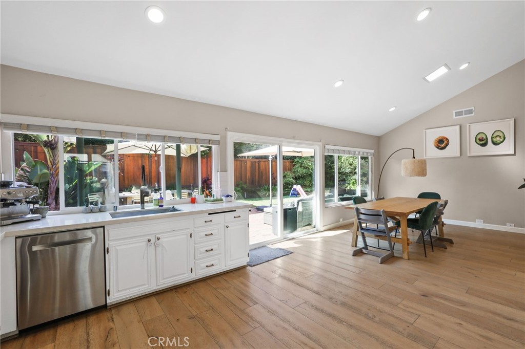 2017 Port Cardiff Place