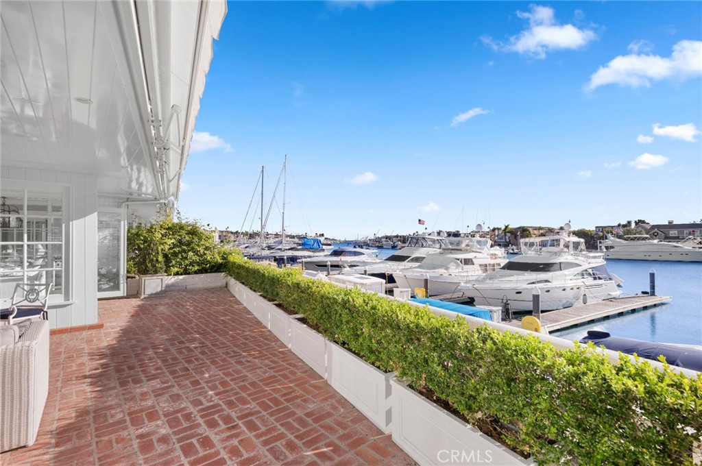 1223 Bayside Drive 105