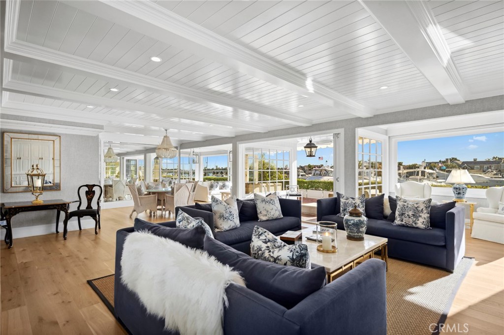 1223 Bayside Drive 105