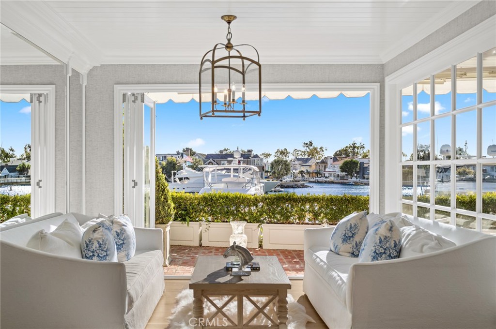 1223 Bayside Drive 105