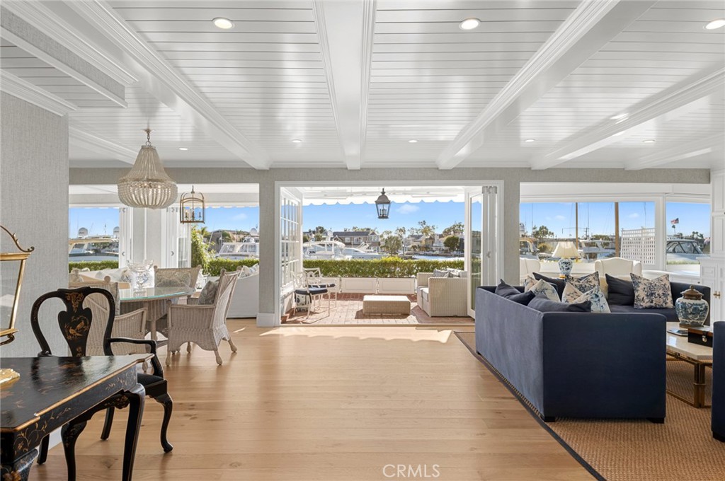 1223 Bayside Drive 105