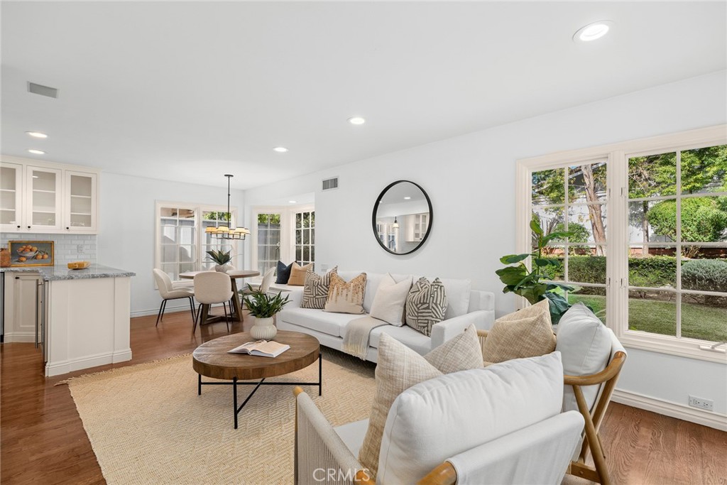 1942 Port Laurent Place