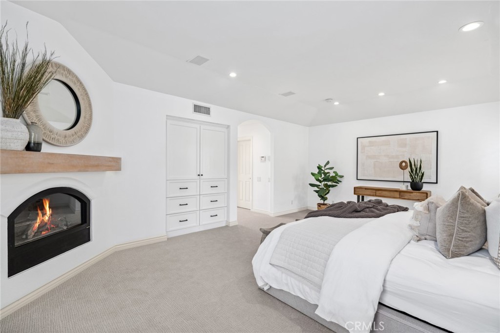 1942 Port Laurent Place