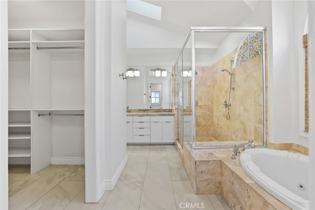 1951 Port Weybridge Place