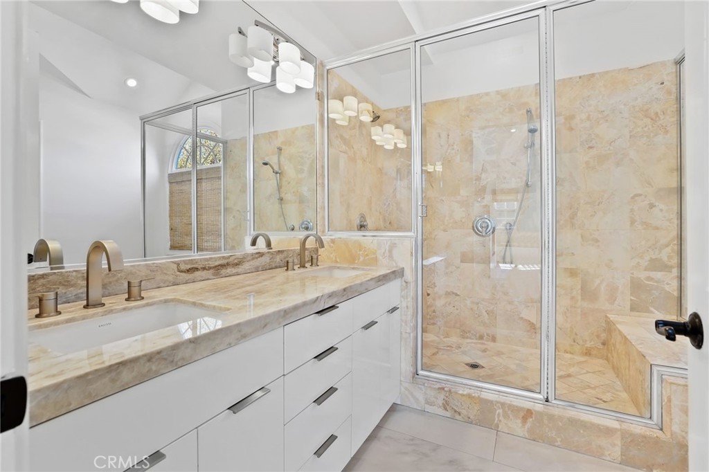 1951 Port Weybridge Place