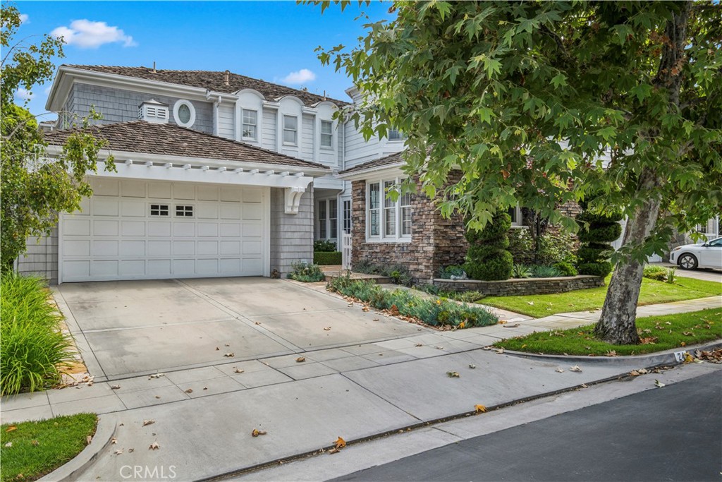 24 Cape Woodbury