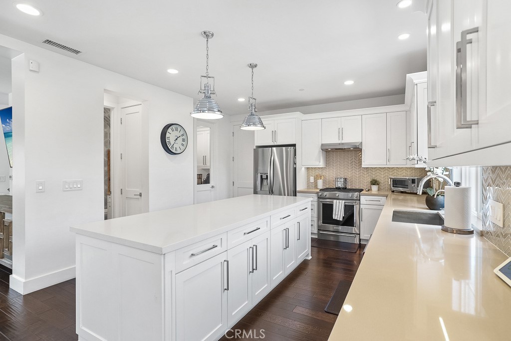 2661 Orange Avenue B