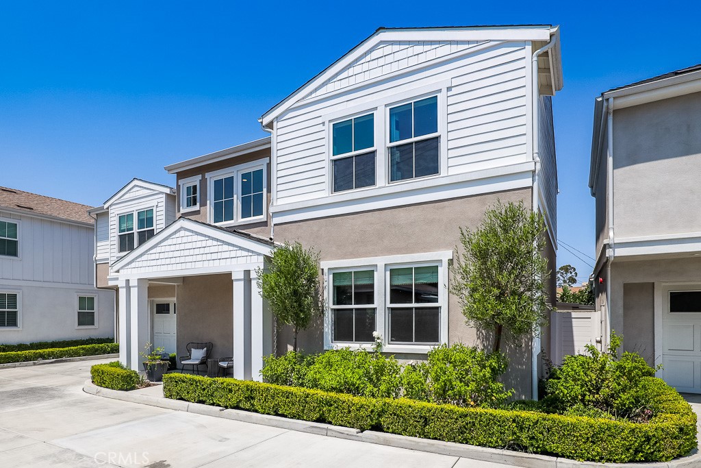 2661 Orange Avenue B