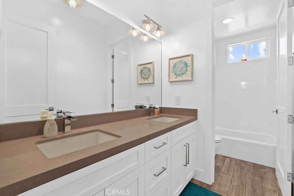 2661 Orange Avenue B