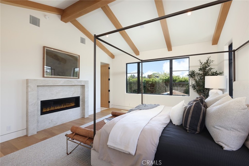 1991 Port Claridge Place