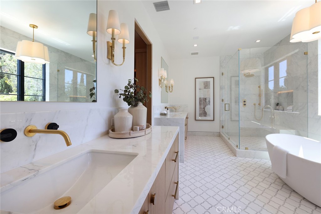 1991 Port Claridge Place