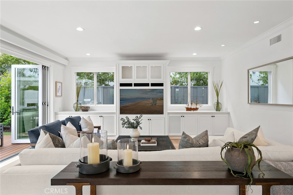 1969 Port Dunleigh Circle