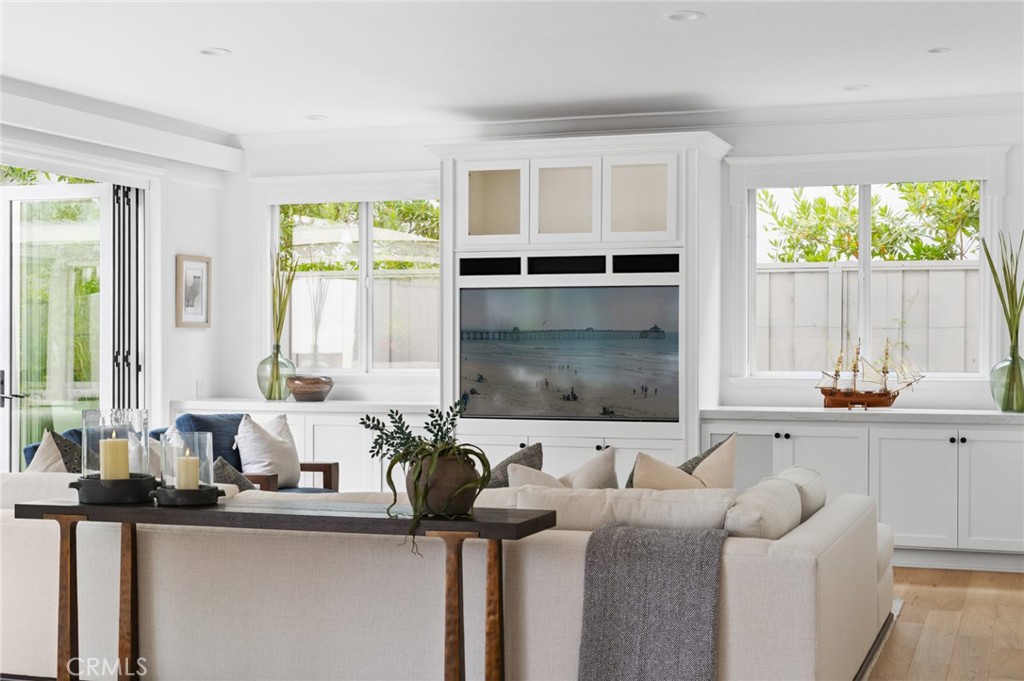 1969 Port Dunleigh Circle