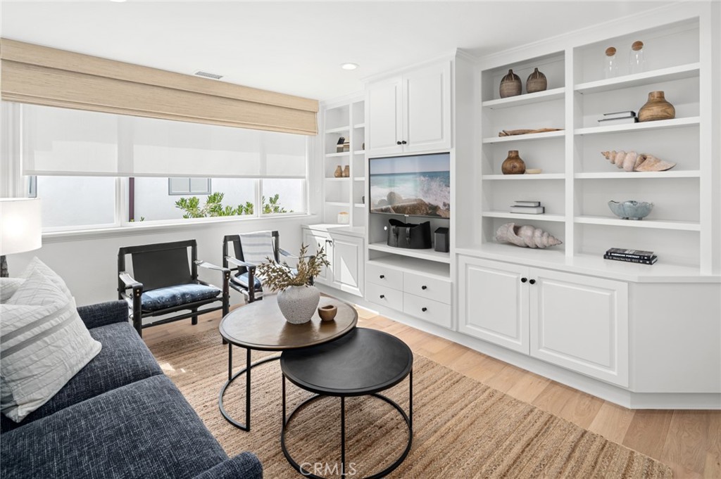 1969 Port Dunleigh Circle