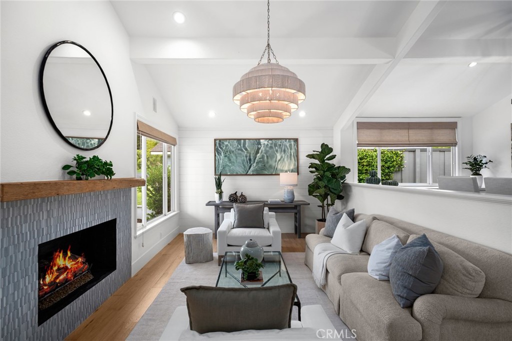 1969 Port Dunleigh Circle