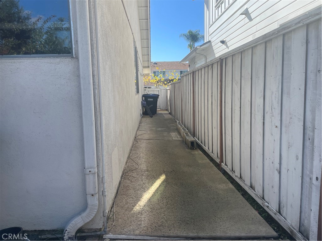 1946 Port Carney Place