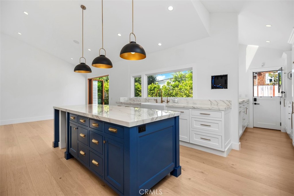 1954 Port Locksleigh Place