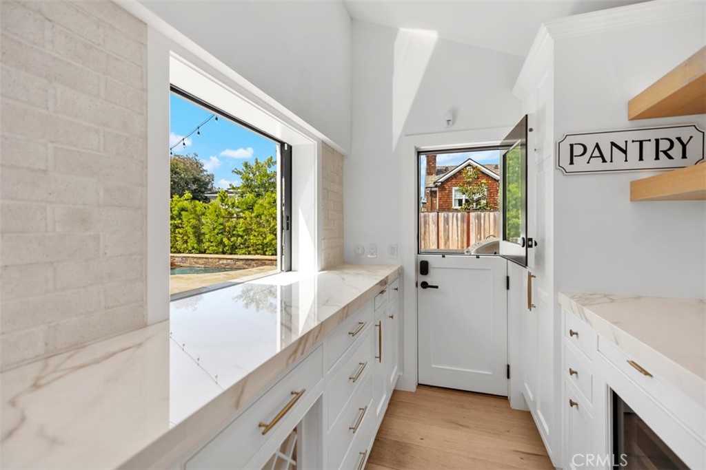 1954 Port Locksleigh Place