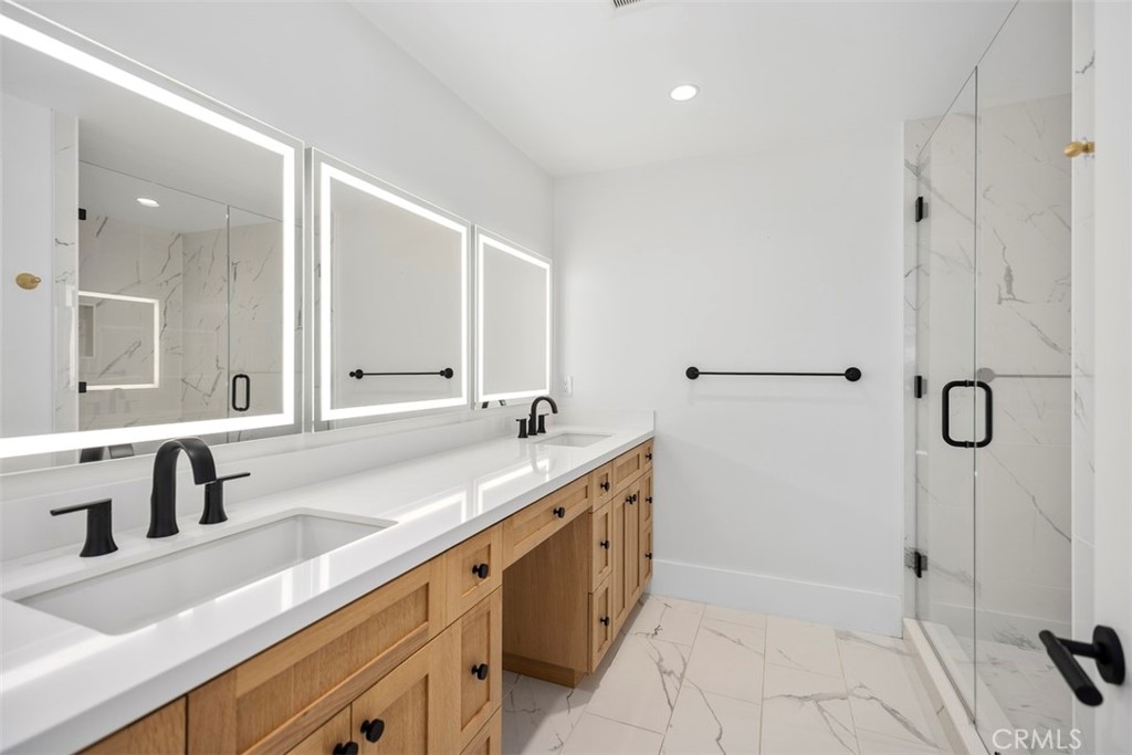 1954 Port Locksleigh Place