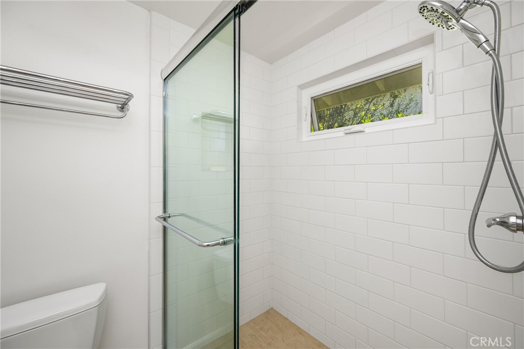 2815 Blue Water Drive