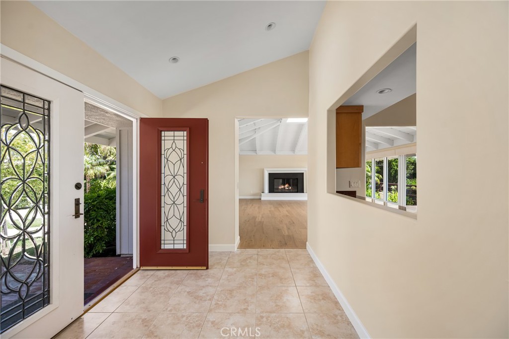 2815 Blue Water Drive