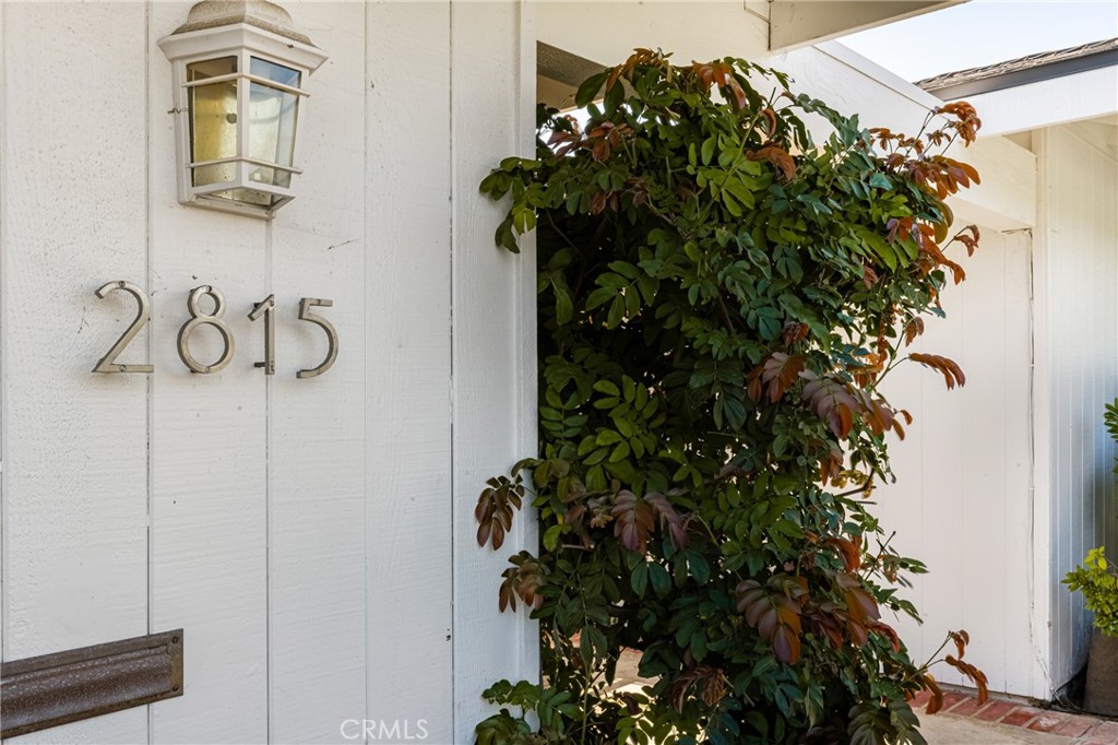 2815 Blue Water Drive