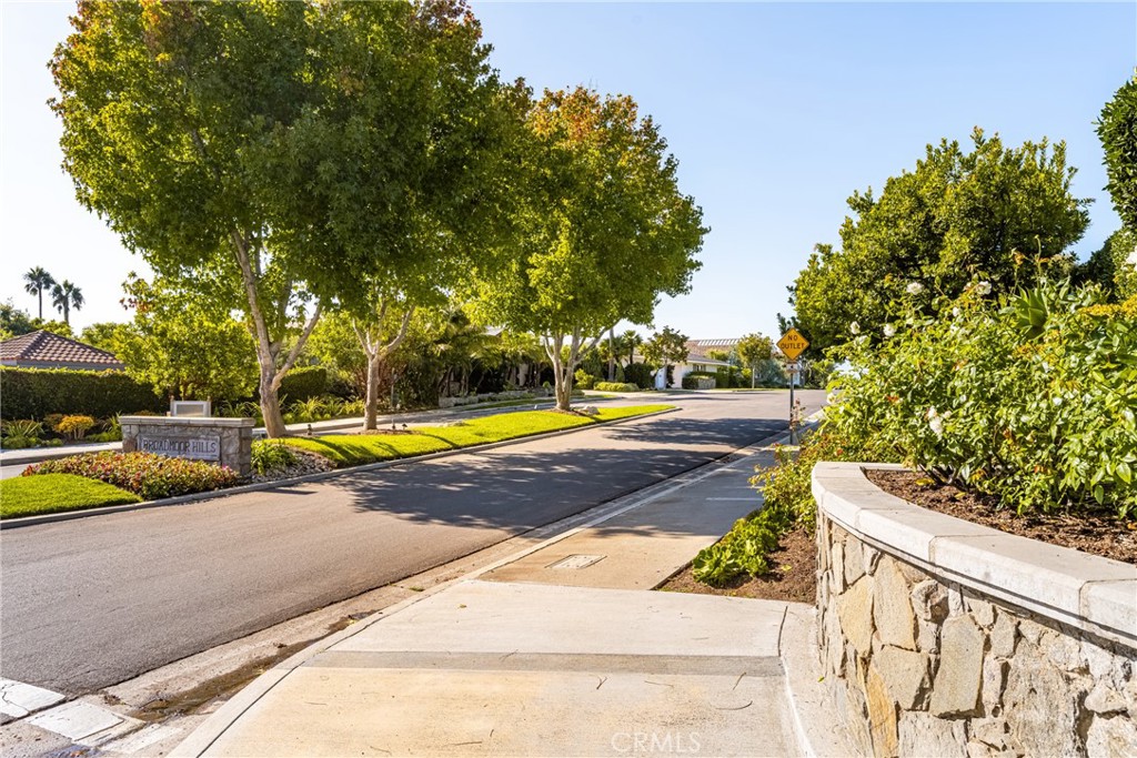 2815 Blue Water Drive