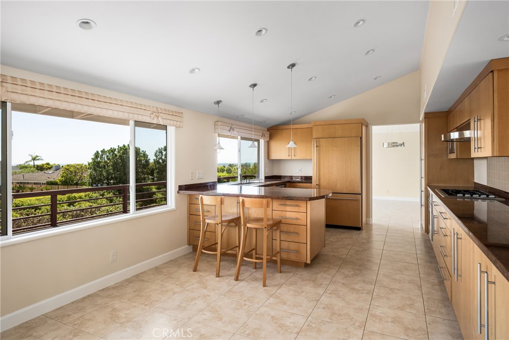 2815 Blue Water Drive