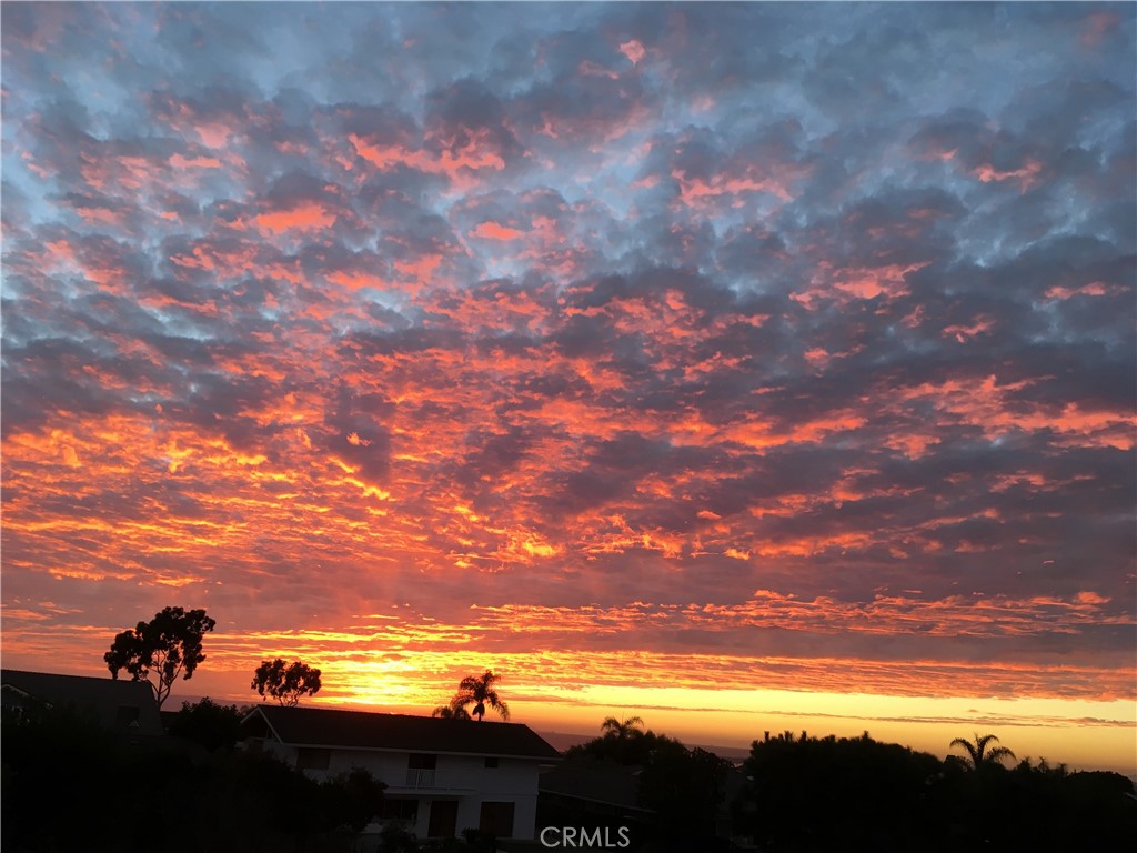 2815 Blue Water Drive