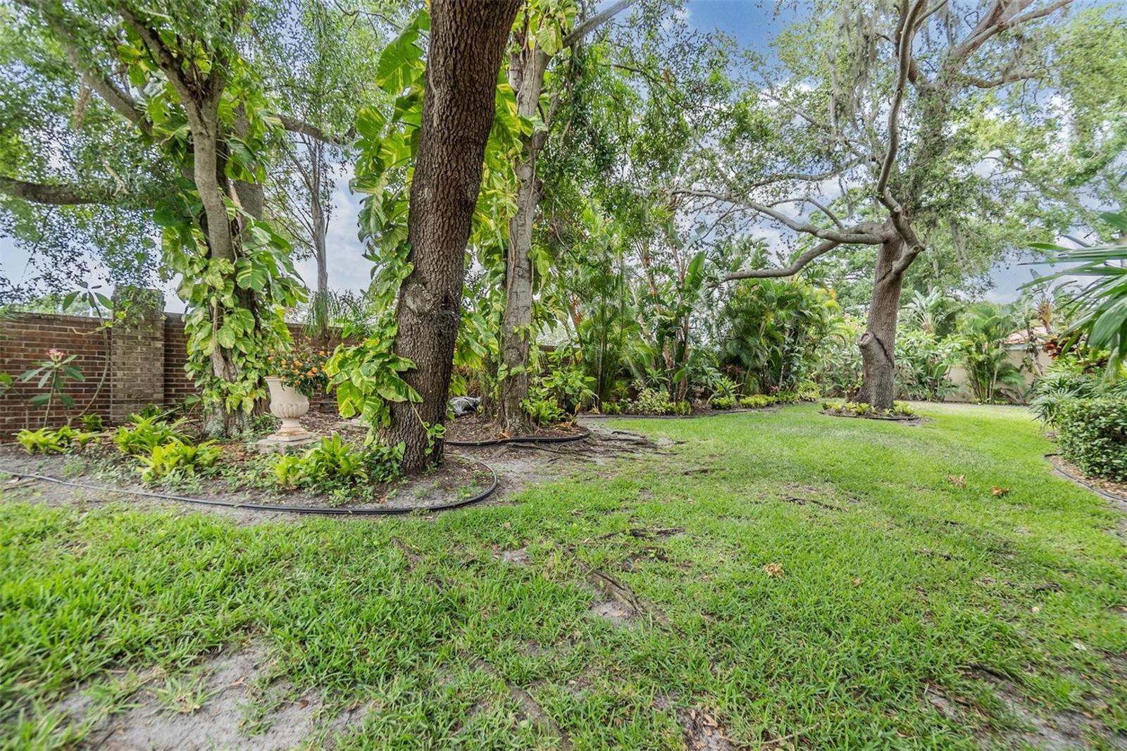 2354 MESSENGER CIR