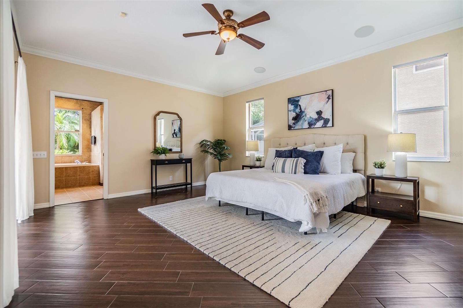 2354 MESSENGER CIR